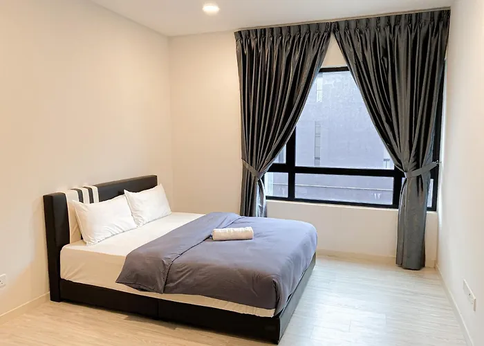 Suasana Nana Suites
